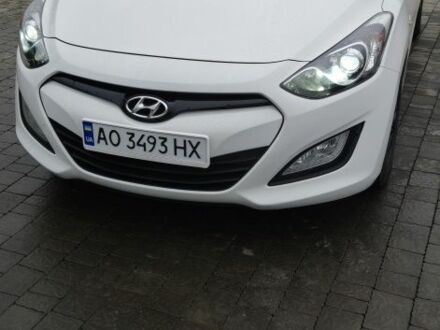 Белый Хендай i30, объемом двигателя 1.6 л и пробегом 168 тыс. км за 8499 $, фото 1 на Automoto.ua