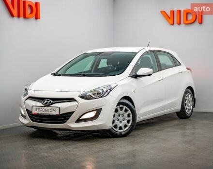 Белый Хендай i30, объемом двигателя 1.4 л и пробегом 116 тыс. км за 9009 $, фото 1 на Automoto.ua