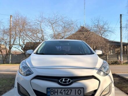 Білий Хендай i30, об'ємом двигуна 1.4 л та пробігом 180 тис. км за 6800 $, фото 1 на Automoto.ua