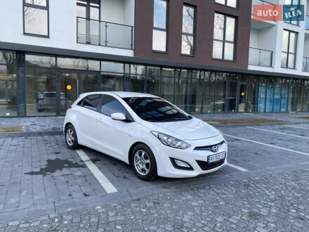 Хендай i30 2013 в Сваляве на Automoto.ua Белый Хендай i30, объемом двигателя 1.4 л и пробегом 210 тыс. км за 7300 $, фото 1 на Automoto.ua