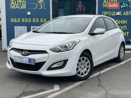 Хендай i30 2013 в Киеве на Automoto.ua Белый Хендай i30, объемом двигателя 1.4 л и пробегом 198 тыс. км за 6690 $, фото 1 на Automoto.ua