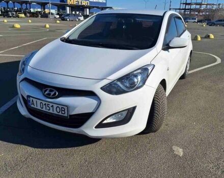Белый Хендай i30, объемом двигателя 1.4 л и пробегом 214 тыс. км за 7500 $, фото 1 на Automoto.ua