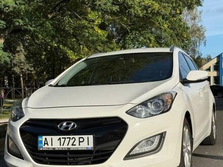 Білий Хендай i30, об'ємом двигуна 1.58 л та пробігом 272 тис. км за 9998 $, фото 1 на Automoto.ua