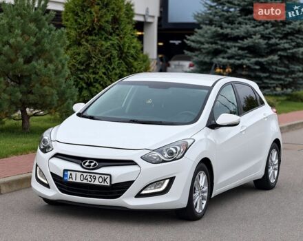 Белый Хендай i30, объемом двигателя 1.58 л и пробегом 270 тыс. км за 7900 $, фото 1 на Automoto.ua