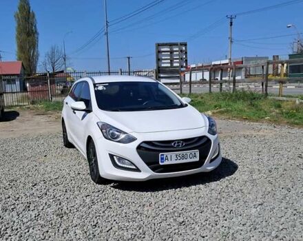 Белый Хендай i30, объемом двигателя 1.4 л и пробегом 281 тыс. км за 7700 $, фото 1 на Automoto.ua