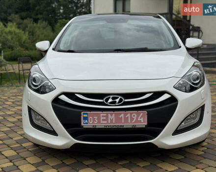 Белый Хендай i30, объемом двигателя 1.6 л и пробегом 108 тыс. км за 14200 $, фото 1 на Automoto.ua