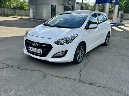 Хендай i30 2015 в Запорожье на Automoto.ua Белый Хендай i30, объемом двигателя 1.58 л и пробегом 224 тыс. км за 7700 $, фото 1 на Automoto.ua