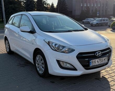 Белый Хендай i30, объемом двигателя 1.58 л и пробегом 244 тыс. км за 11250 $, фото 1 на Automoto.ua