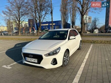 Хендай i30 2017 у Хмельницькому на Automoto.ua Білий Хендай i30, об'ємом двигуна 1.35 л та пробігом 199 тис. км за 13600 $, фото 1 на Automoto.ua