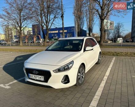 Білий Хендай i30, об'ємом двигуна 1.35 л та пробігом 199 тис. км за 12000 $, фото 1 на Automoto.ua
