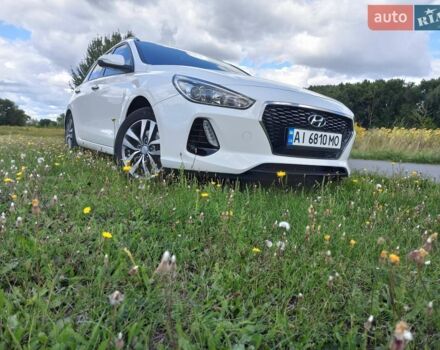 Белый Хендай i30, объемом двигателя 1.6 л и пробегом 137 тыс. км за 14400 $, фото 1 на Automoto.ua