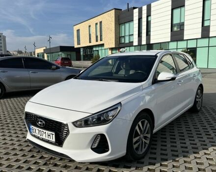 Білий Хендай i30, об'ємом двигуна 1.4 л та пробігом 210 тис. км за 12000 $, фото 1 на Automoto.ua