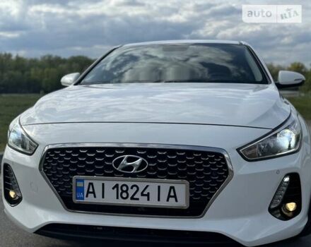 Белый Хендай i30, объемом двигателя 1.59 л и пробегом 65 тыс. км за 16850 $, фото 1 на Automoto.ua