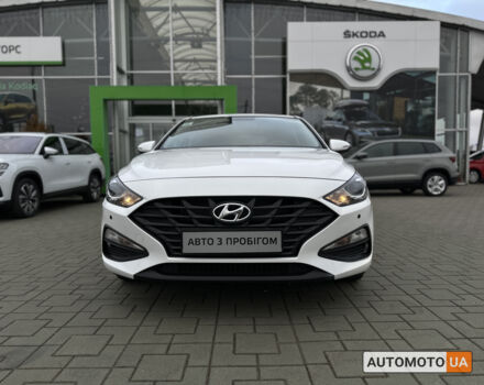 Білий Хендай i30, об'ємом двигуна 1.5 л та пробігом 56 тис. км за 16840 $, фото 1 на Automoto.ua