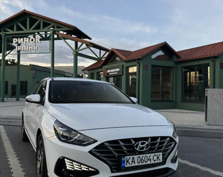 Білий Хендай i30, об'ємом двигуна 1.5 л та пробігом 42 тис. км за 17500 $, фото 1 на Automoto.ua