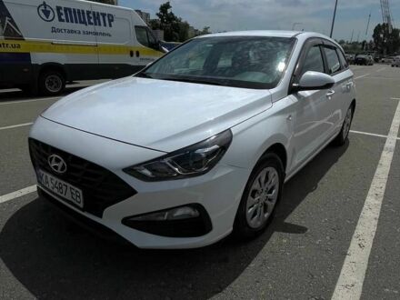 Хендай i30 2021 у Києві на Automoto.ua Білий Хендай i30, об'ємом двигуна 1.5 л та пробігом 115 тис. км за 14200 $, фото 1 на Automoto.ua