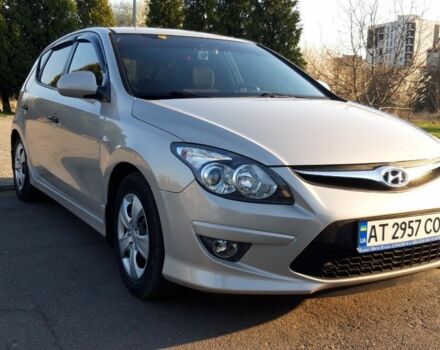 Бежевый Хендай i30, объемом двигателя 0 л и пробегом 110 тыс. км за 6800 $, фото 17 на Automoto.ua