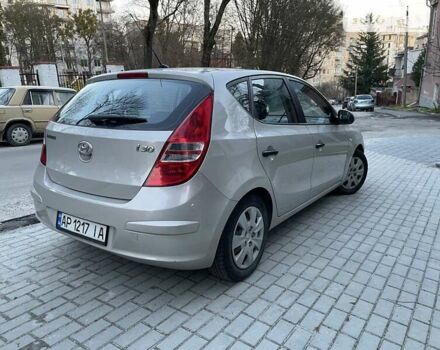 Бежевий Хендай i30, об'ємом двигуна 1.4 л та пробігом 199 тис. км за 5900 $, фото 5 на Automoto.ua