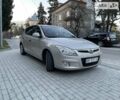 Бежевый Хендай i30, объемом двигателя 1.4 л и пробегом 199 тыс. км за 5100 $, фото 2 на Automoto.ua