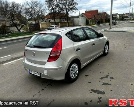 Бежевый Хендай i30, объемом двигателя 1.6 л и пробегом 0 тыс. км за 5700 $, фото 5 на Automoto.ua