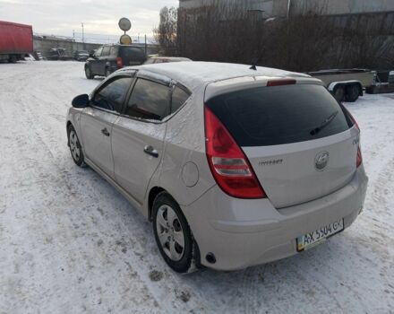 Бежевий Хендай i30, об'ємом двигуна 0.16 л та пробігом 213 тис. км за 5600 $, фото 3 на Automoto.ua