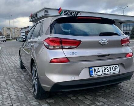 Бежевий Хендай i30, об'ємом двигуна 1.59 л та пробігом 25 тис. км за 15000 $, фото 5 на Automoto.ua