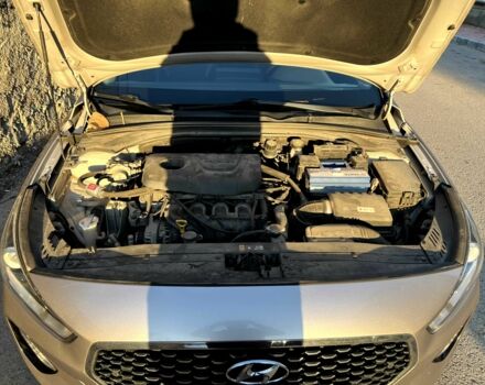 Бежевый Хендай i30, объемом двигателя 1.6 л и пробегом 88 тыс. км за 17500 $, фото 8 на Automoto.ua