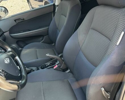 Бежевый Хендай i30, объемом двигателя 1.6 л и пробегом 214 тыс. км за 6100 $, фото 12 на Automoto.ua