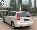 Бежевый Хендай i30, объемом двигателя 1.6 л и пробегом 202 тыс. км за 6815 $, фото 1 на Automoto.ua