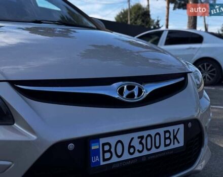 Бежевий Хендай i30, об'ємом двигуна 1.58 л та пробігом 254 тис. км за 7500 $, фото 1 на Automoto.ua