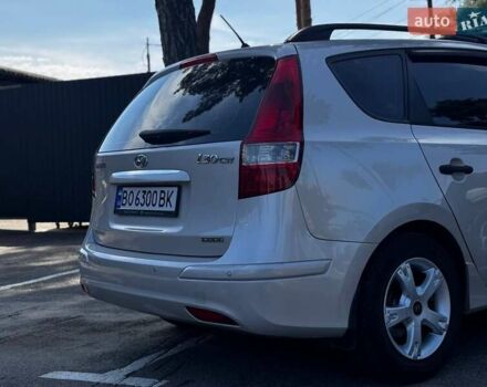 Бежевий Хендай i30, об'ємом двигуна 1.58 л та пробігом 254 тис. км за 7500 $, фото 4 на Automoto.ua