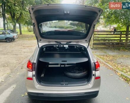 Бежевый Хендай i30, объемом двигателя 1.59 л и пробегом 118 тыс. км за 16700 $, фото 6 на Automoto.ua