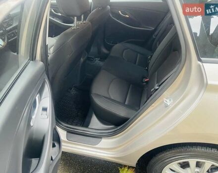 Бежевый Хендай i30, объемом двигателя 1.59 л и пробегом 118 тыс. км за 16700 $, фото 13 на Automoto.ua