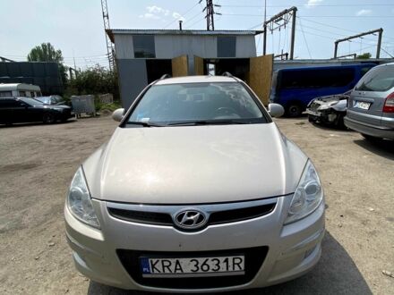 Хендай i30 2008 в Запорожье на Automoto.ua Бежевый Хендай i30, объемом двигателя 1.6 л и пробегом 326 тыс. км за 3150 $, фото 1 на Automoto.ua