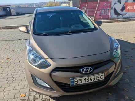 Хендай i30 2013 в Черновцах на Automoto.ua Бежевый Хендай i30, объемом двигателя 1.4 л и пробегом 156 тыс. км за 8000 $, фото 1 на Automoto.ua