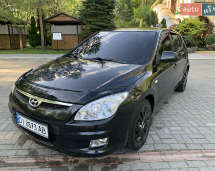 Черный Хендай i30, объемом двигателя 1.6 л и пробегом 233 тыс. км за 6099 $, фото 15 на Automoto.ua