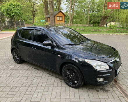 Черный Хендай i30, объемом двигателя 1.6 л и пробегом 233 тыс. км за 6099 $, фото 21 на Automoto.ua