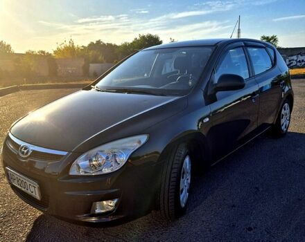 Хендай i30 2007 в Запорожье на Automoto.ua Черный Хендай i30, объемом двигателя 1.4 л и пробегом 224 тыс. км за 5200 $, фото 7 на Automoto.ua