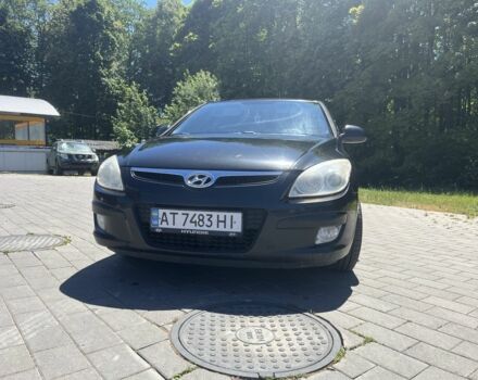 Чорний Хендай i30, об'ємом двигуна 1.6 л та пробігом 303 тис. км за 4700 $, фото 2 на Automoto.ua
