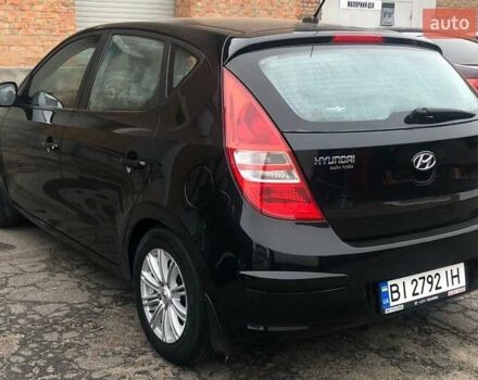 Черный Хендай i30, объемом двигателя 1.59 л и пробегом 150 тыс. км за 5950 $, фото 9 на Automoto.ua