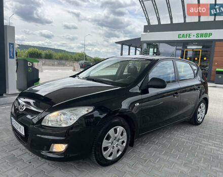 Черный Хендай i30, объемом двигателя 1.6 л и пробегом 193 тыс. км за 6799 $, фото 8 на Automoto.ua