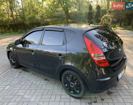 Черный Хендай i30, объемом двигателя 1.6 л и пробегом 233 тыс. км за 6099 $, фото 11 на Automoto.ua