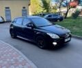 Черный Хендай i30, объемом двигателя 1.6 л и пробегом 340 тыс. км за 4350 $, фото 1 на Automoto.ua