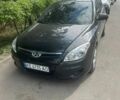 Черный Хендай i30, объемом двигателя 1.4 л и пробегом 178 тыс. км за 5600 $, фото 1 на Automoto.ua