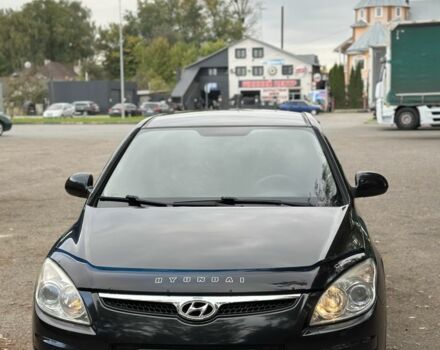 Черный Хендай i30, объемом двигателя 1.6 л и пробегом 240 тыс. км за 5999 $, фото 5 на Automoto.ua