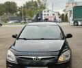 Черный Хендай i30, объемом двигателя 1.6 л и пробегом 240 тыс. км за 5999 $, фото 5 на Automoto.ua