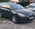 Черный Хендай i30, объемом двигателя 1.6 л и пробегом 348 тыс. км за 5000 $, фото 1 на Automoto.ua