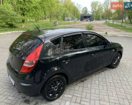 Черный Хендай i30, объемом двигателя 1.6 л и пробегом 233 тыс. км за 6099 $, фото 22 на Automoto.ua