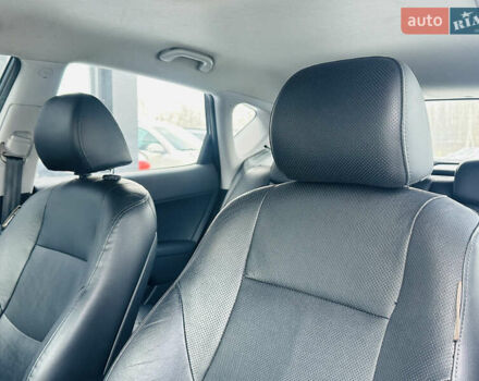 Черный Хендай i30, объемом двигателя 1.6 л и пробегом 190 тыс. км за 6799 $, фото 15 на Automoto.ua