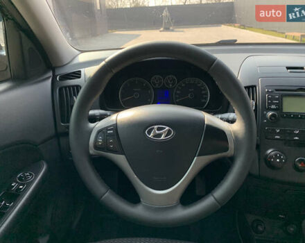 Черный Хендай i30, объемом двигателя 1.6 л и пробегом 233 тыс. км за 6099 $, фото 50 на Automoto.ua
